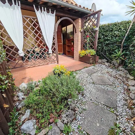 Max And Lea's House Апартаменты *